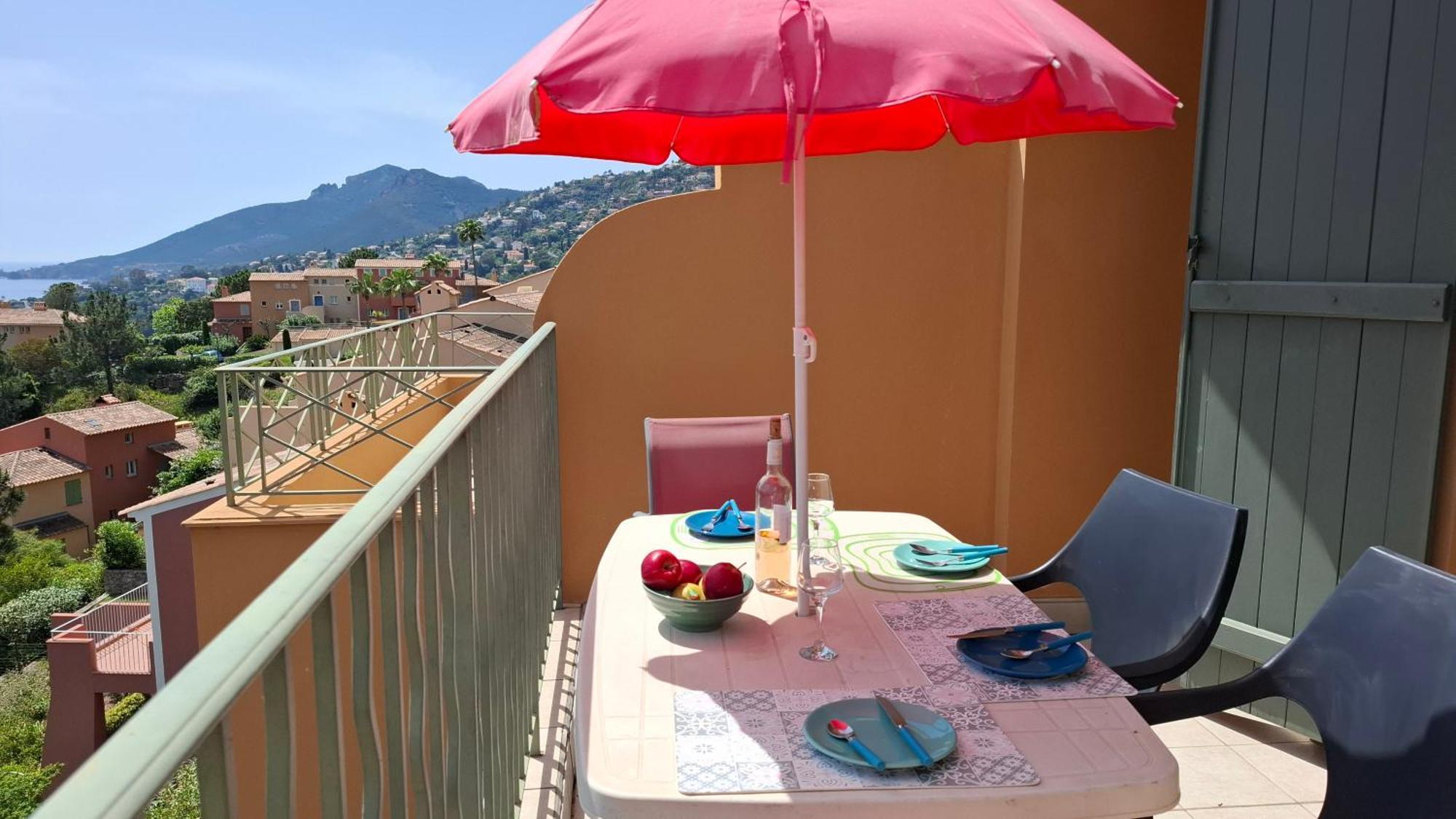 Rochemarine Panoramic Apartment Théoule-sur-Mer Екстериор снимка